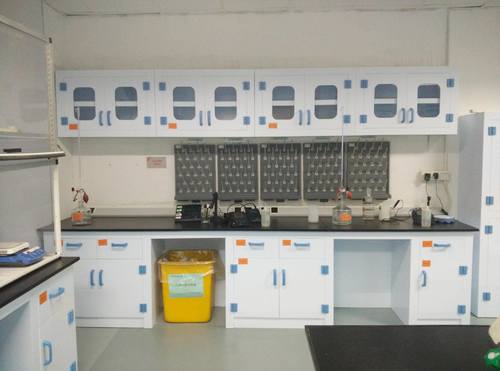 Последние решения компании о Изготовленная на заказ лабораторная мебель из полипропилена для г-на Тара в Монголии